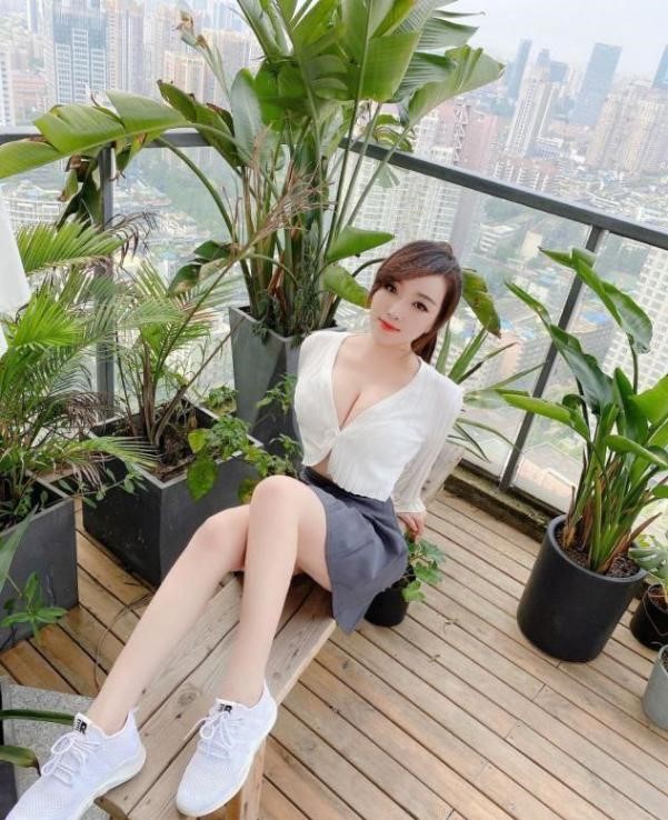 成都半套娜美