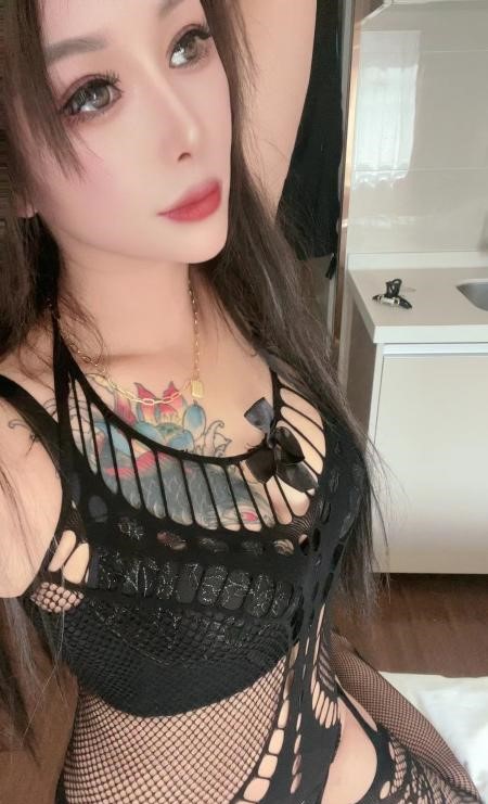 历下纹身熟女