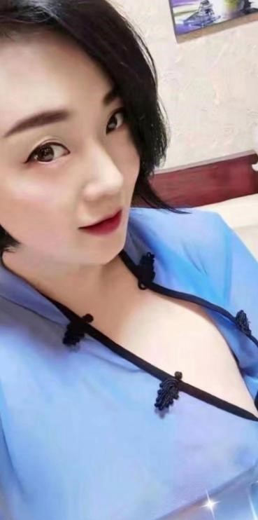 武侯活好的骚妇