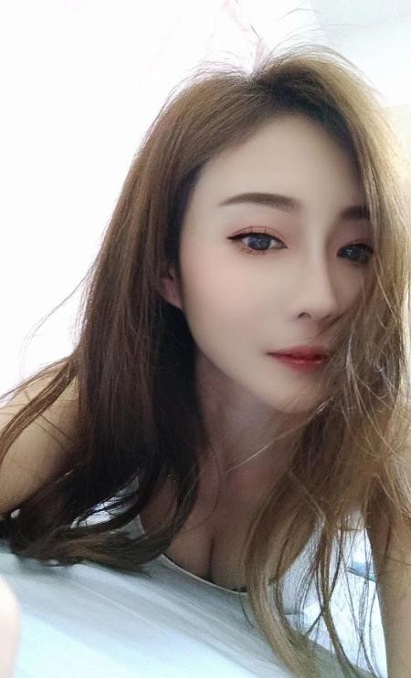 小浪女鸢尾