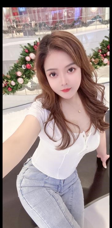 洪河媚儿
