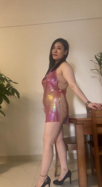 白云健身巨乳少妇