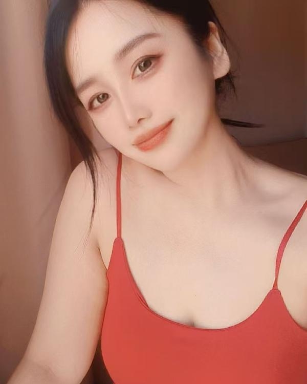 成都三通女神小金莲