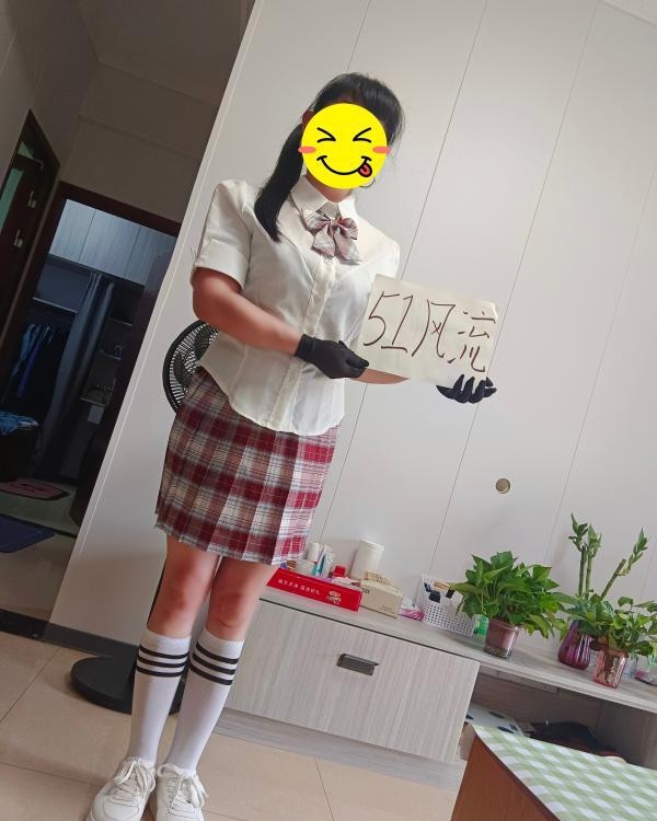 双流金毛少妇