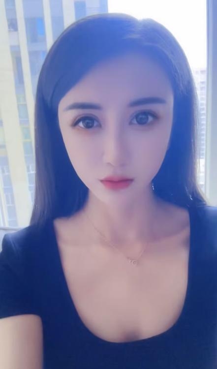 南门小小御姐安初夏