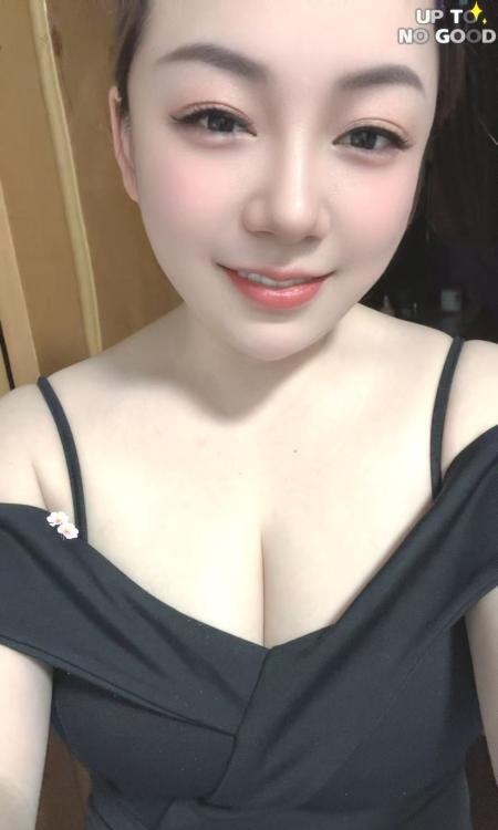 普陀咪咪翘臀肤白貌美