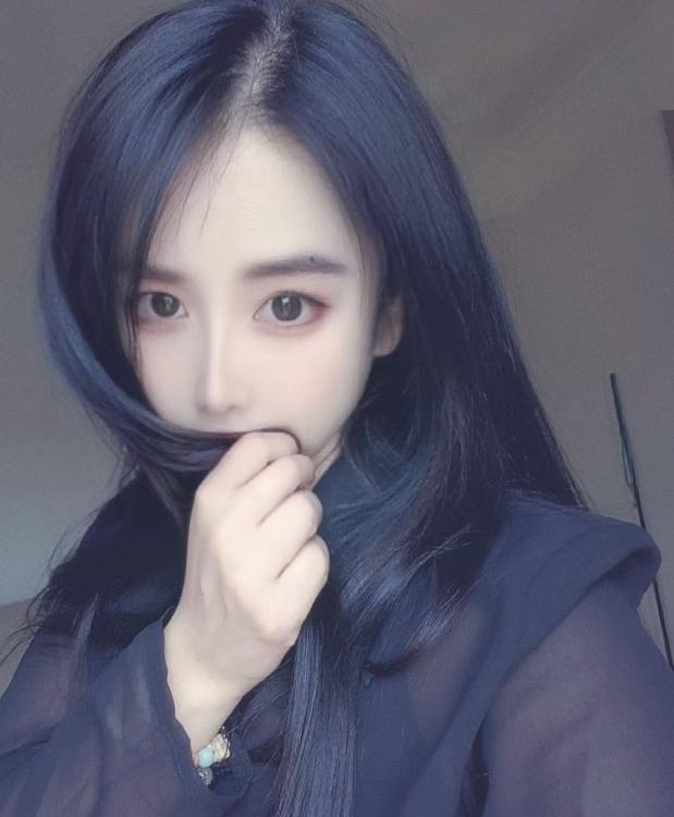 成华小妹莲莲