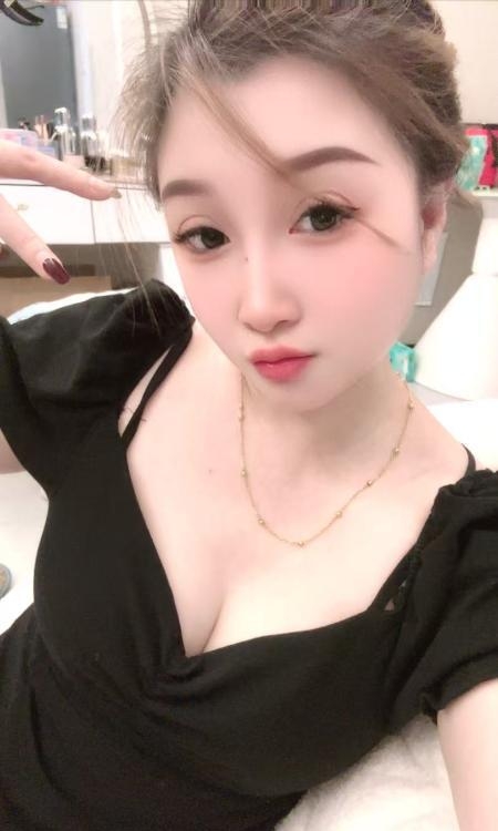 东门性感气质御姐