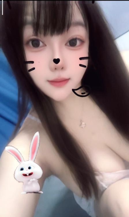 宝山三张大奶妹