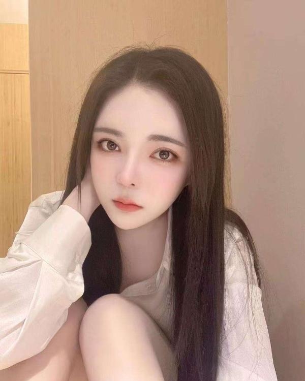 静安菲菲小美女