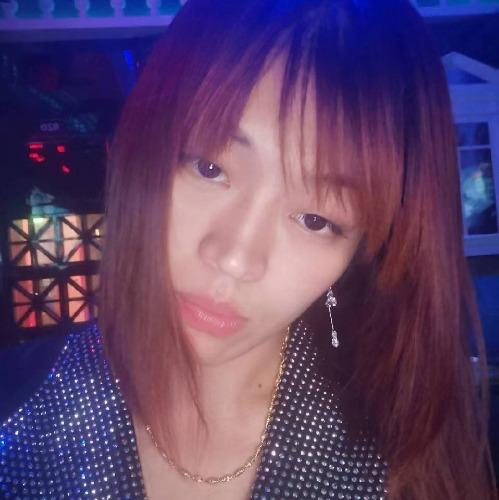 [济南]2020年10月21日历城鲍山离婚少妇，喜欢喝酒，4张一次