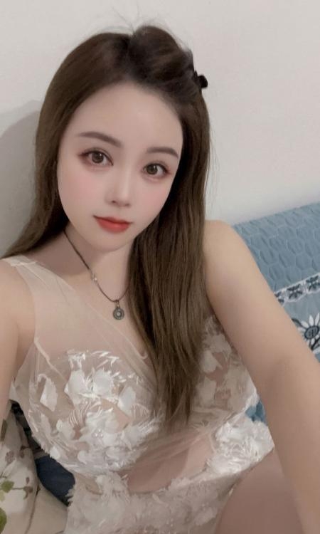 静安身材丰满服务妹子