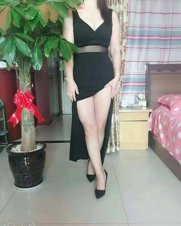 骚熟女妈妈