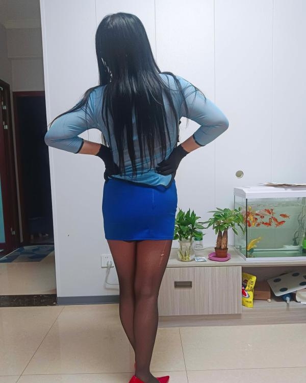 性感包臀少妇