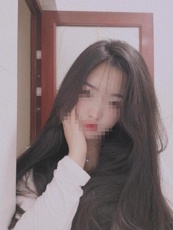 [张家口保定]2020年9月2日保定美术学院的妹子大二了身材不错