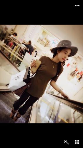 【2019年11月】少妇熟女，有良家气质失效，现在发了另外一个妹纸