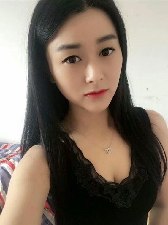 郑州【2020年2月】这大长腿妹子，我能玩一年