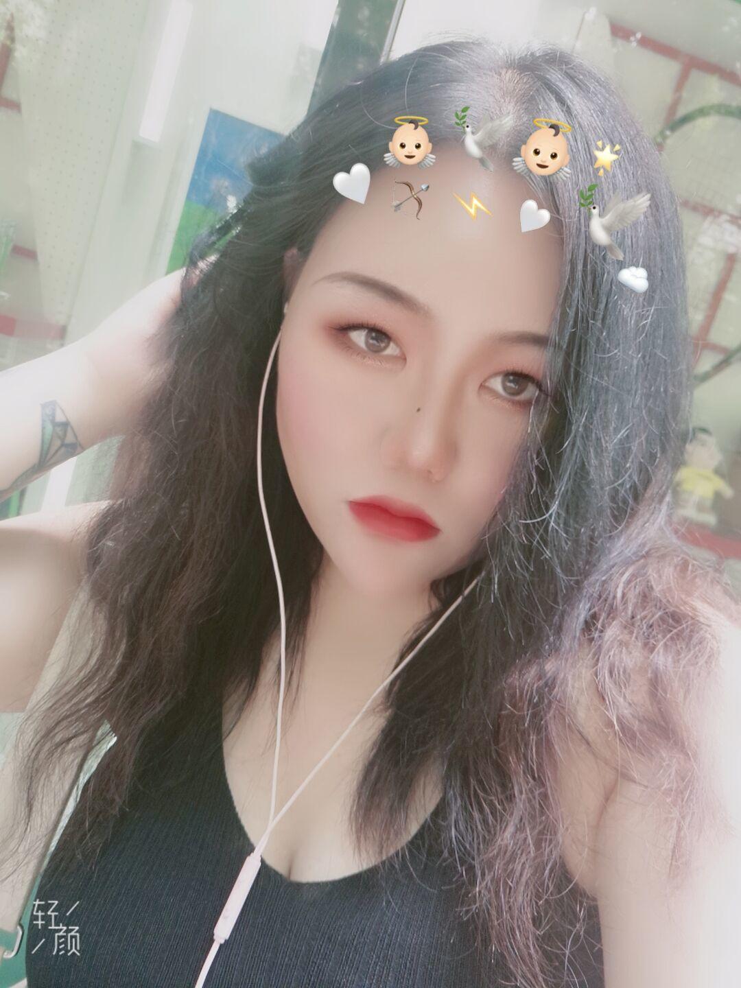 郑州【2020年3月】惠济万达优质白嫩小妹