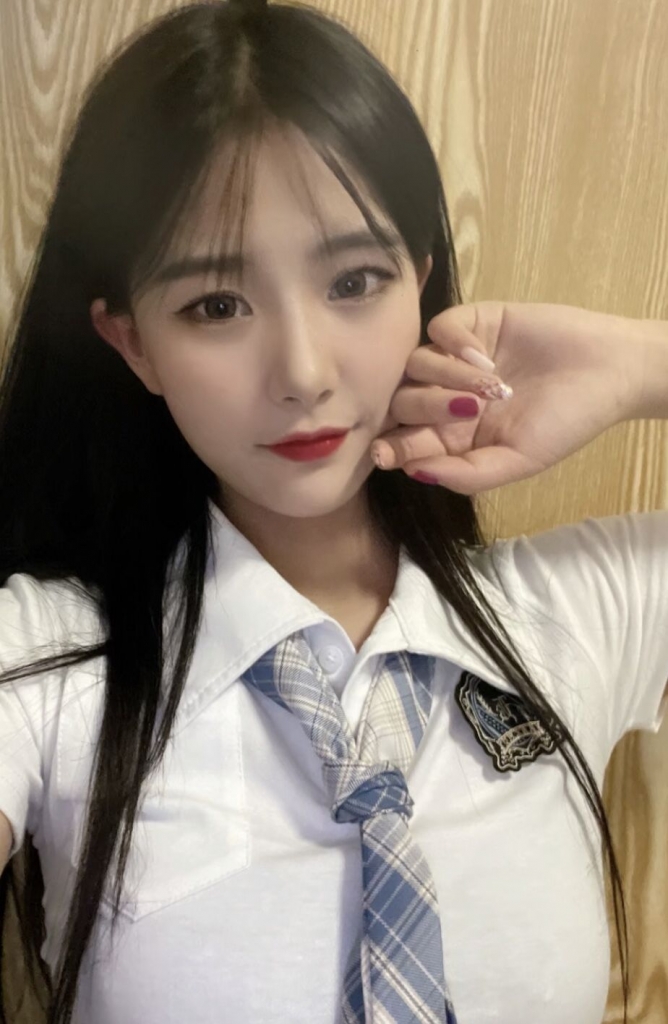 双流区迷离：性感温柔小乖巧，身材正点服务佳