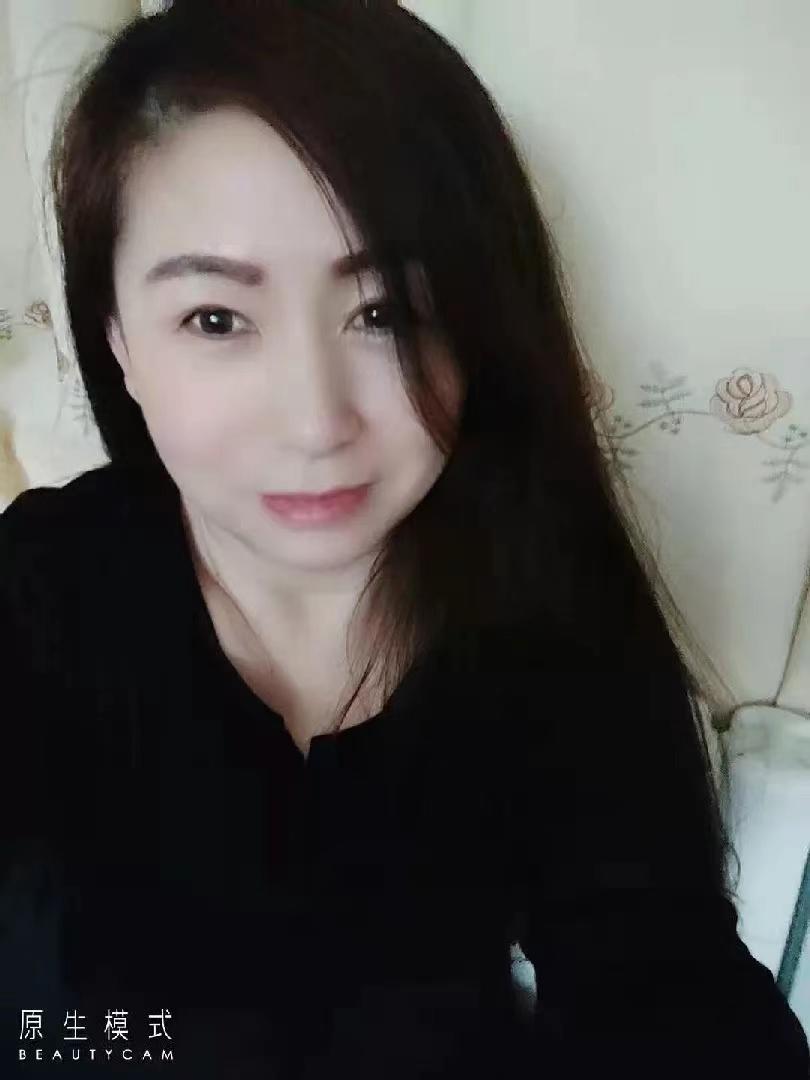 【山东济南】2021年4月22日济南市中区英雄山路顺风肥牛附近纯泻火