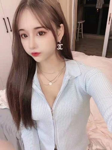 武侯区菲菲：粉嫩好身材，面相姣好，服务夹人能潮喷