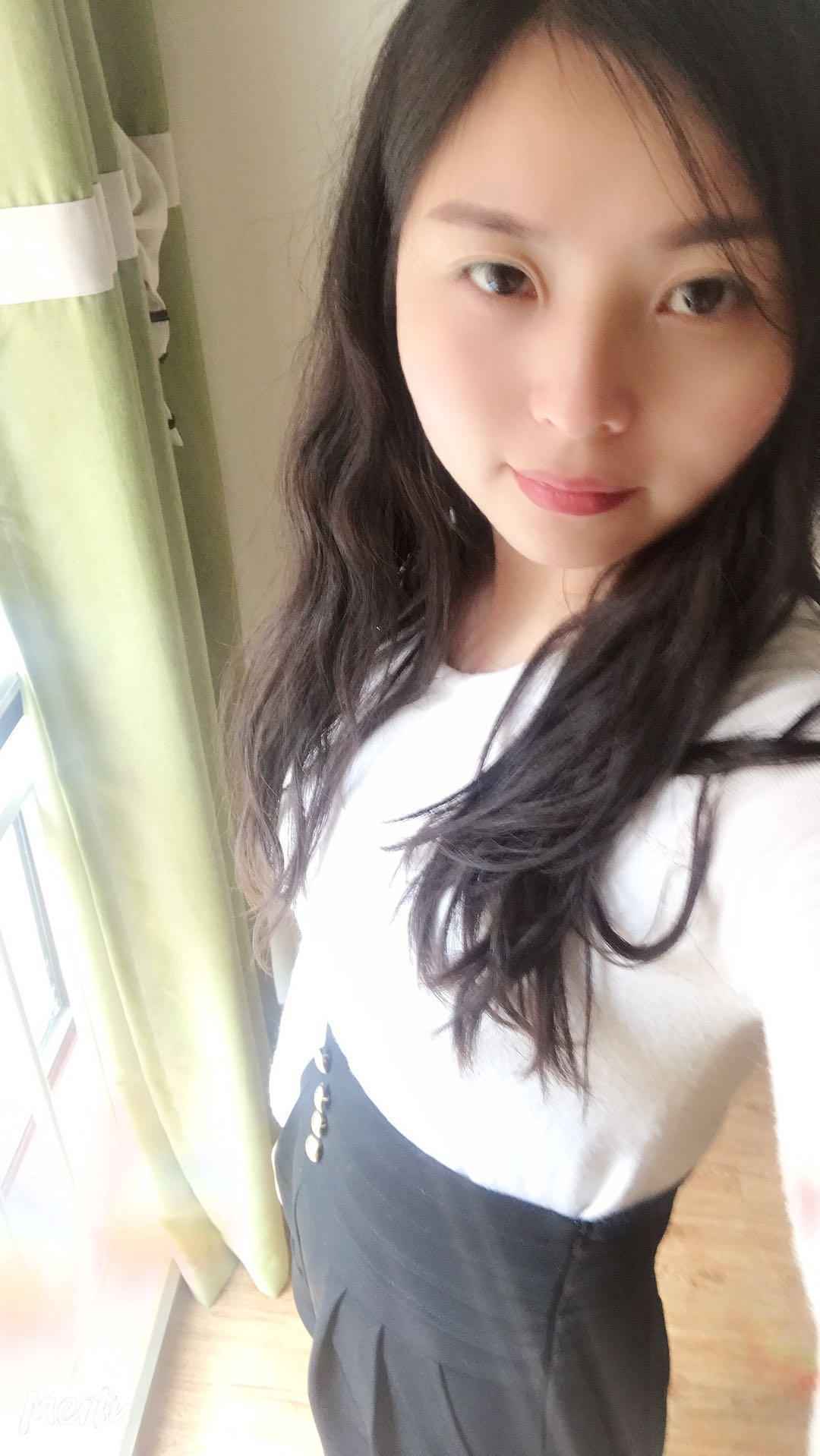 【成都】2021年7月4成都天府三街，性格开朗的妹子，性价比还行