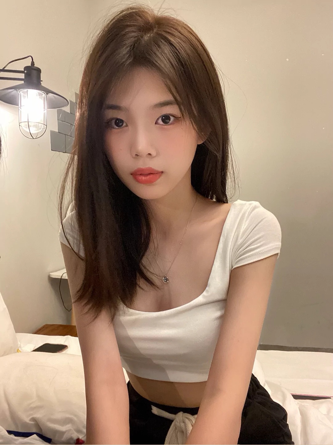 锦江区妮娜：清秀可爱，白净甜美，不装不作，体贴似邻家