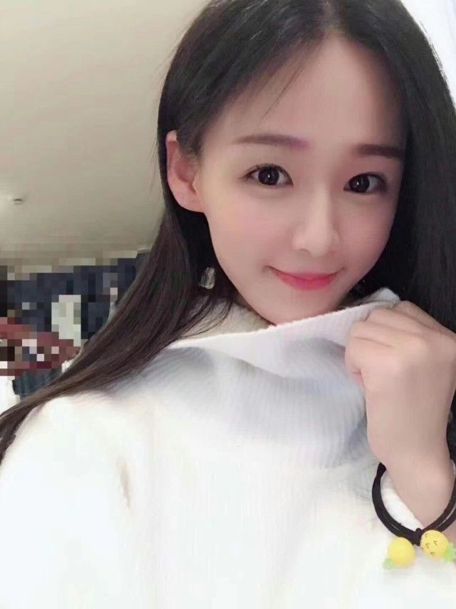 龙华区婷婷：鲍鱼潮喷，水嫩多汁好身材，服务温柔不经事