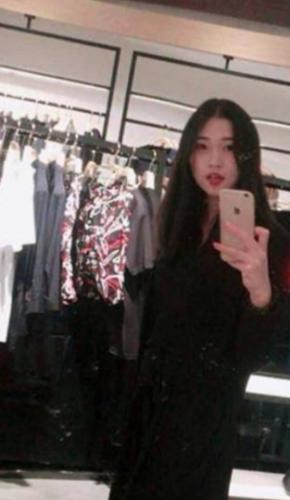 [郑州]2021年9月30日西区一个高高瘦瘦的妹纸