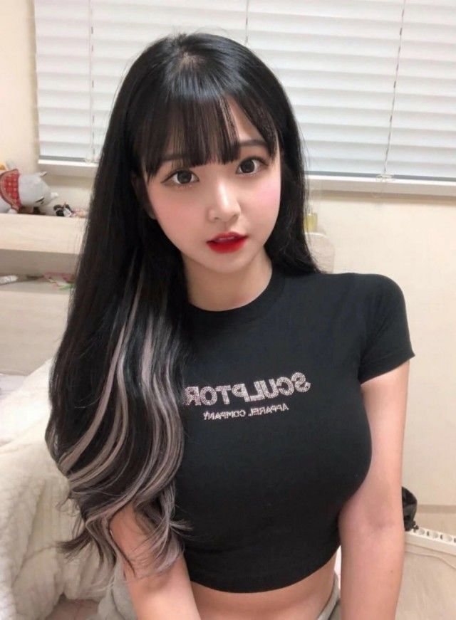 青羊区小丫头：实在兼职良家，粉粉嫩嫩，大波水多下面紧