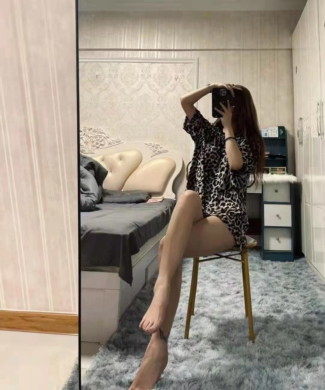 城阳李沧市北黄岛实体工作室女孩多服务棒