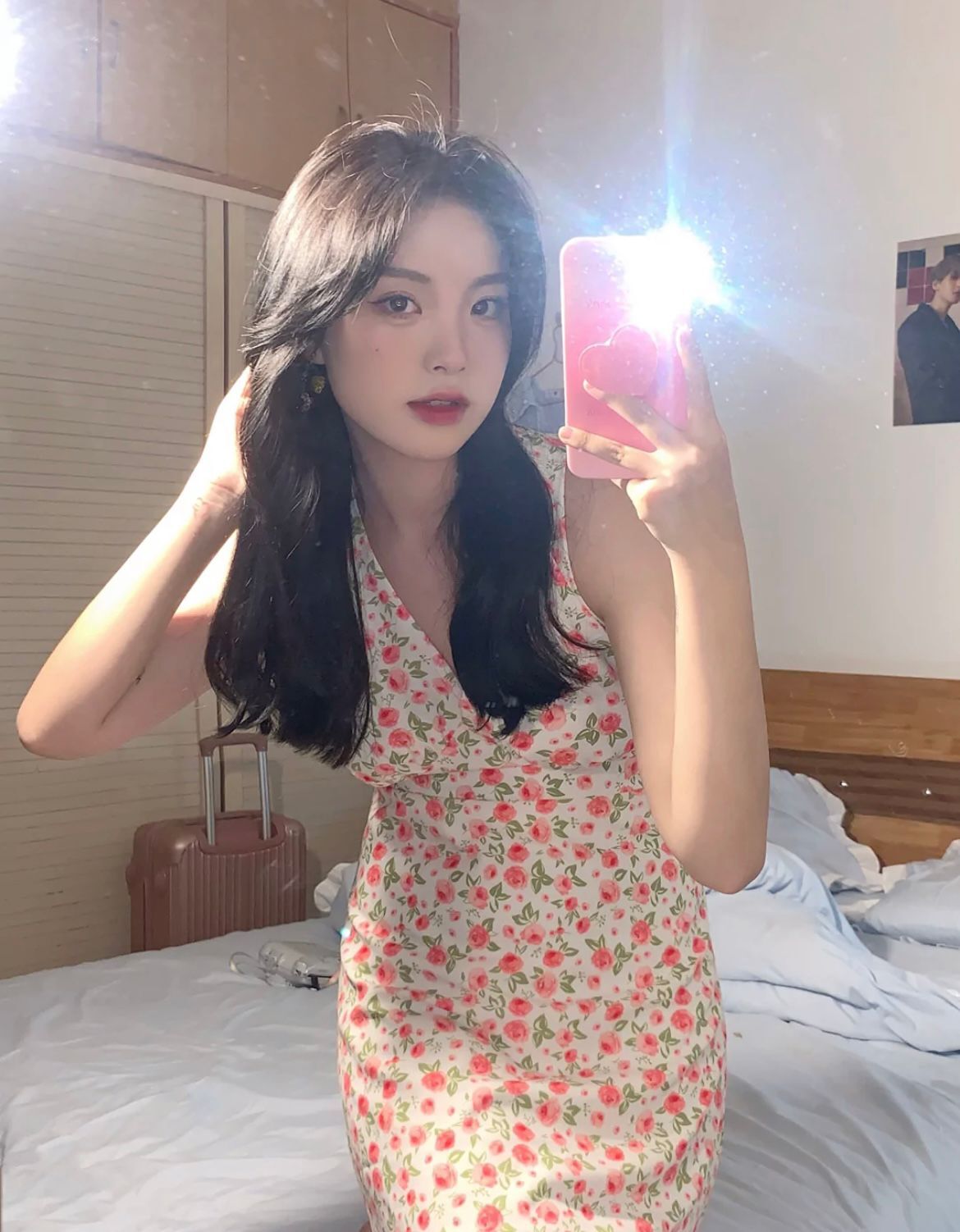 一个又纯又御的极品学生兼职小嫩妹