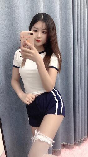 成华区区菲菲：清纯美少女，抱操特骚呆萌特听话