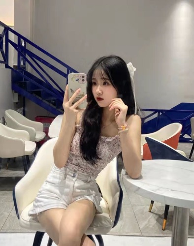 【烟台】极品00后小妹粉粉嫩嫩，青春活力越干越带劲可上门