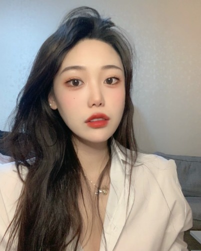 【石家庄】桥西兼职小嫩妹，身材一流，清纯浪骚，鲍鱼粉嫩小穴紧，颜射，让人罢不能