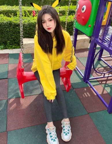 【深圳】SM大胸妹妹性感动人水嫩多汁大屁股操起来十分舒服让人欲罢鲍鱼逼紧.