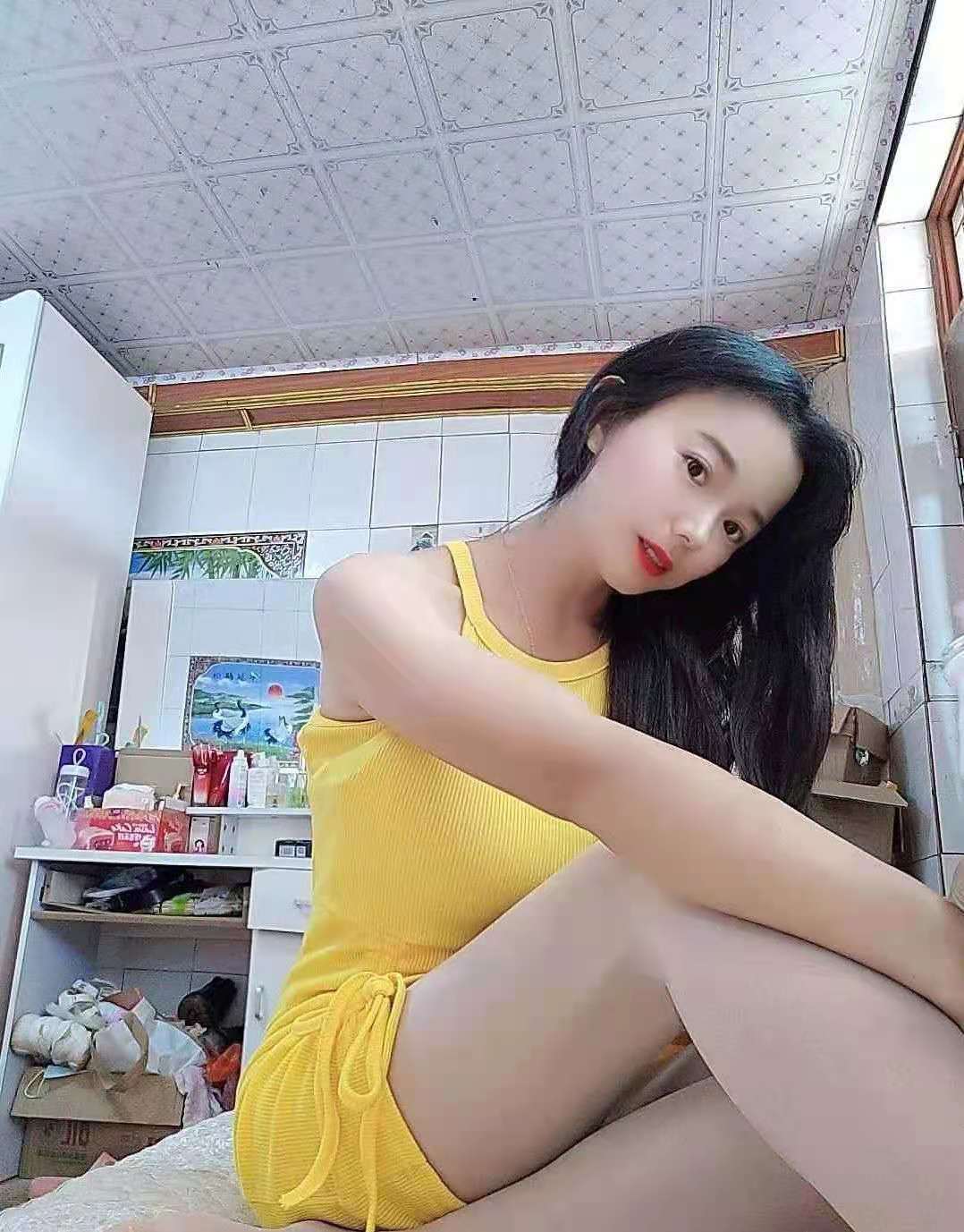 [广东]【东莞】2021年11月21日南城区性感少女桃花运，热情健谈，奶子好