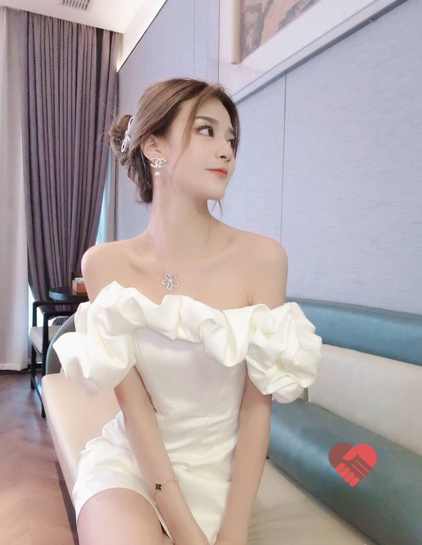 广州东莞佛山中山深圳实体会馆女孩多服务全