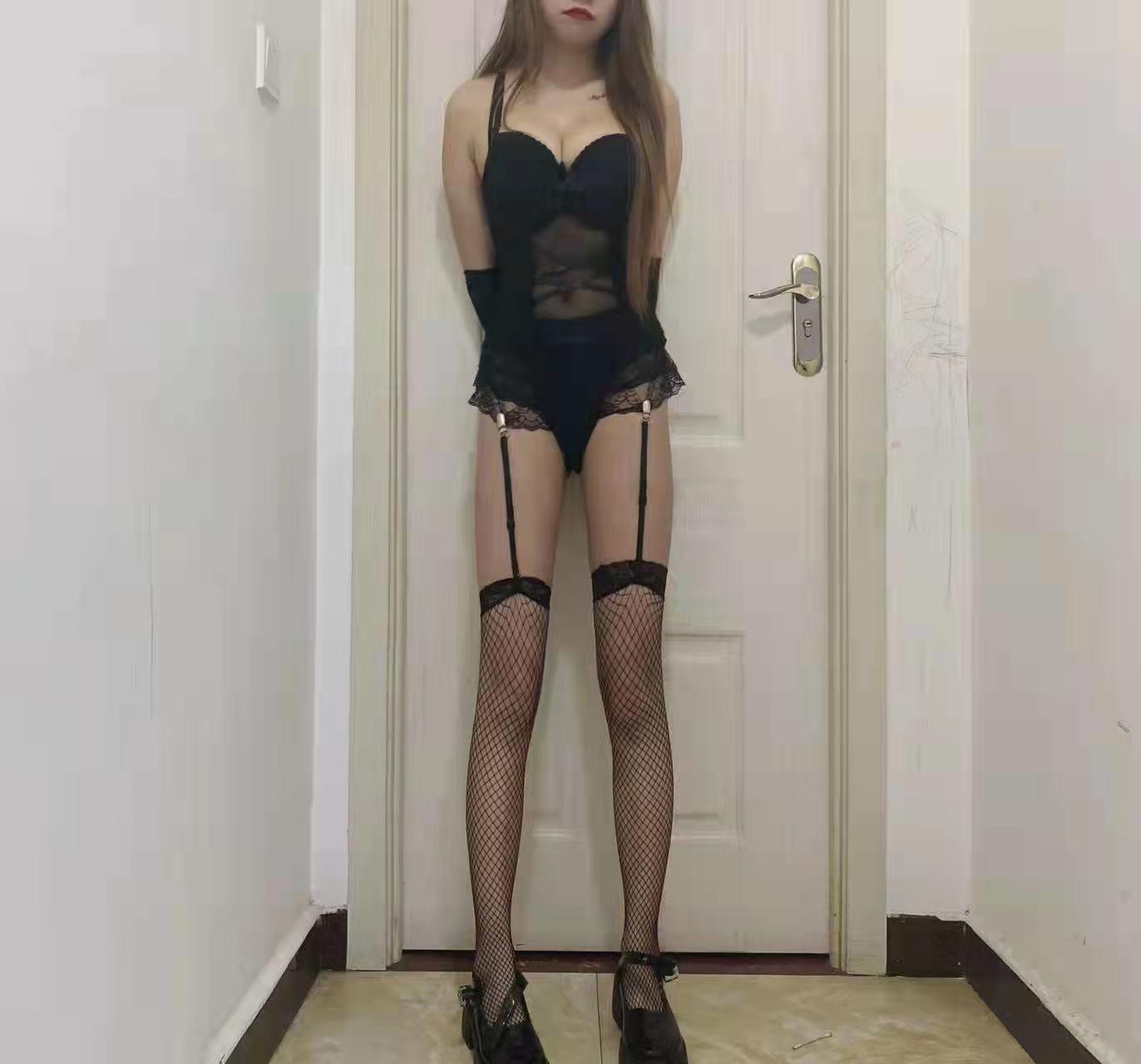 【济南】2022年1月13日弄了个闷骚文员