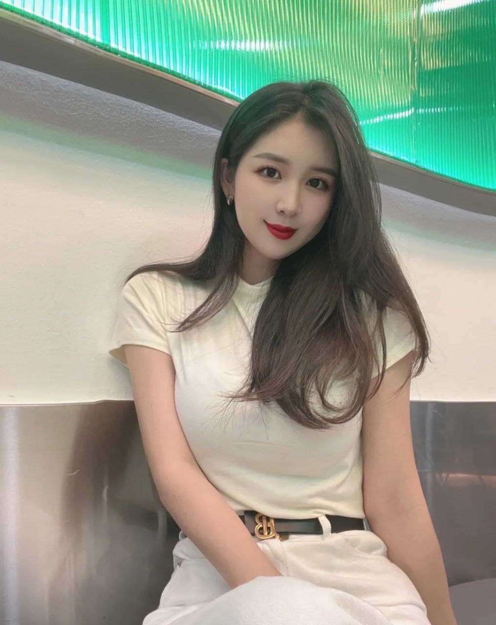 156~160吧，小可爱类型。