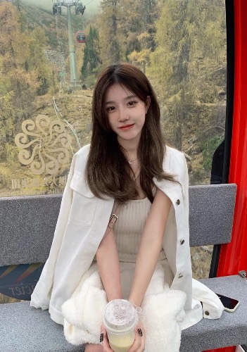 00后兼职寒假学生妹可上门外出