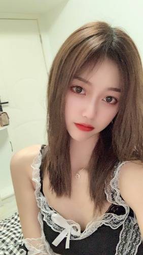 小美女，逼肥奶子大