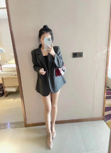 【郑州市区】【郑州金水区】风情万种的小骚货，三点粉嫩，身材火辣的mz