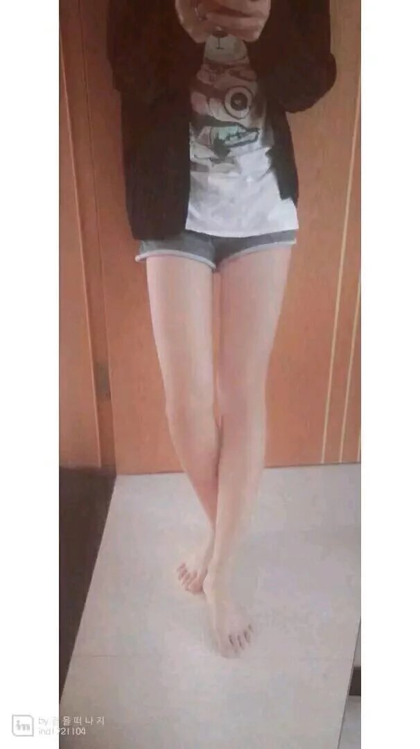 运城新下海的十七岁漂亮学生妹子逼嫩水多毛少