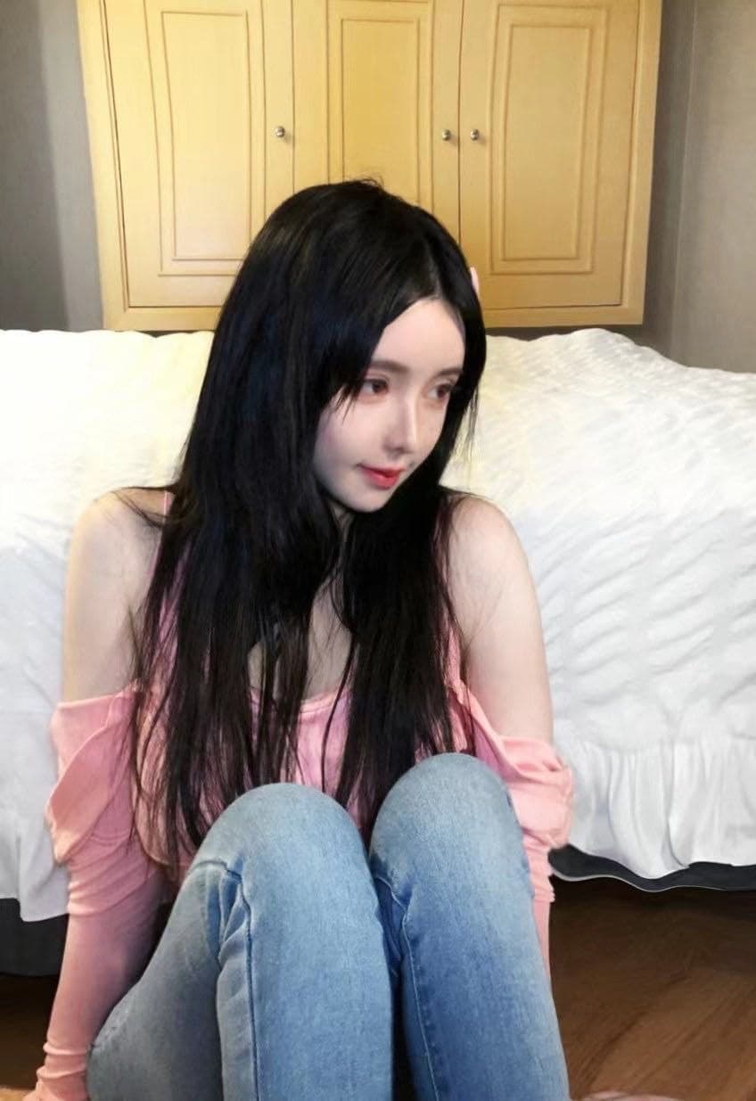 极品茶妹你会的她都会，你不会的她也会，活好不粘人你想要的全都满足你