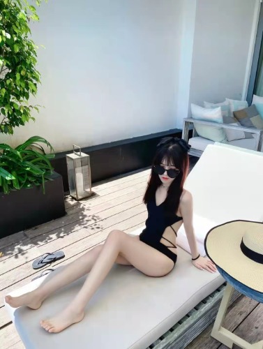 【山东省济南市】新来兼职妹妹极媚极骚，看似清纯实则骚货水超多年轻漂亮可上门