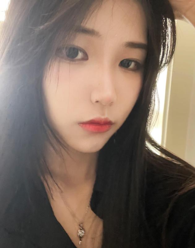 青羊颜值长腿妹子