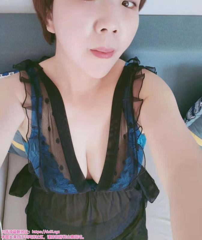 胸大便宜的熟女燕子