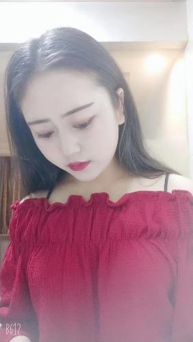 抚琴西路新下水的两个小姑娘，非常不错