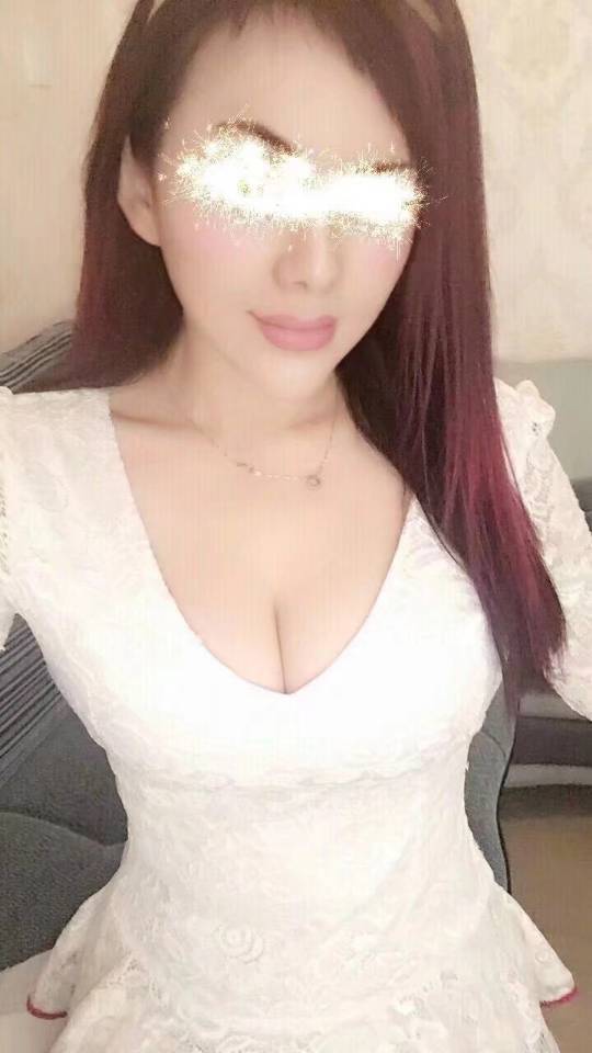 成都市区大胸妹妹